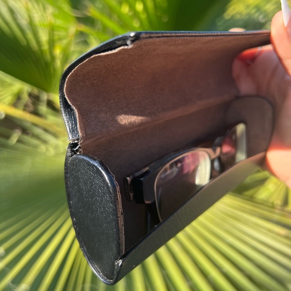 LOWEST PRICE BURBERRY - Picture 7 of 13